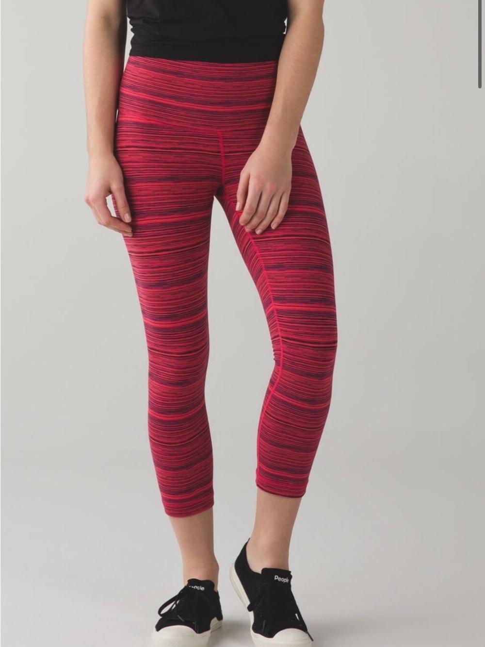 EUC LULULEMON WUNDER UNDER CROP HI RISE CYBER BOOM JUICE ALARMING 21” SIZE 8